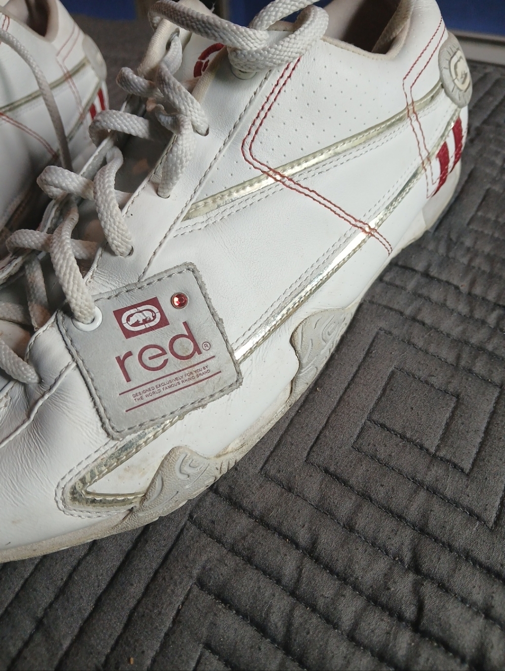 Women's Red White Ecko Red Rhino Lace-Up Athletic Sneakers.  Size 10. - Picture 2 of 15